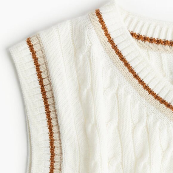 H&M Cable Knit Sweater Vest - Picture 2 of 5